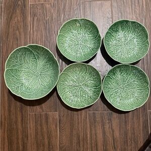 Vibrant Green Dinnerware Set with Leaf Design San Raphael lettuce bowls
